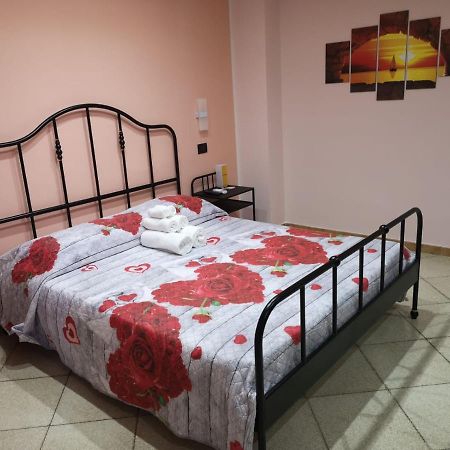Bed And Breakfast Picentia 19 Pontecagnano Bagian luar foto